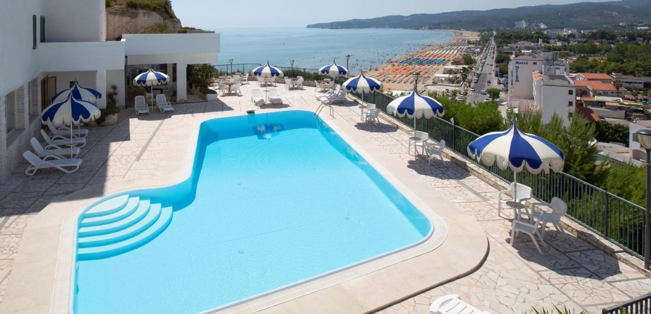 Svevo Sea House Aparthotel Весте Екстериор снимка